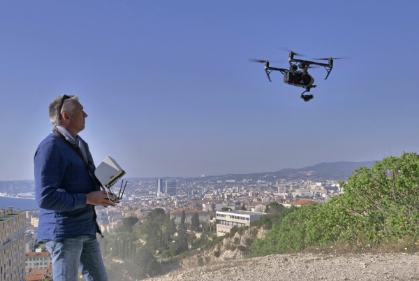 Télépilote de drone Marseille-NDG-1111211