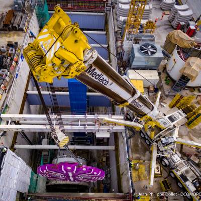 Photo by drone - Grand Paris Express - Cutting wheel of the tunnel boring machine on the T14 line - MÃ©diaco cranes - DCOMDRONE
